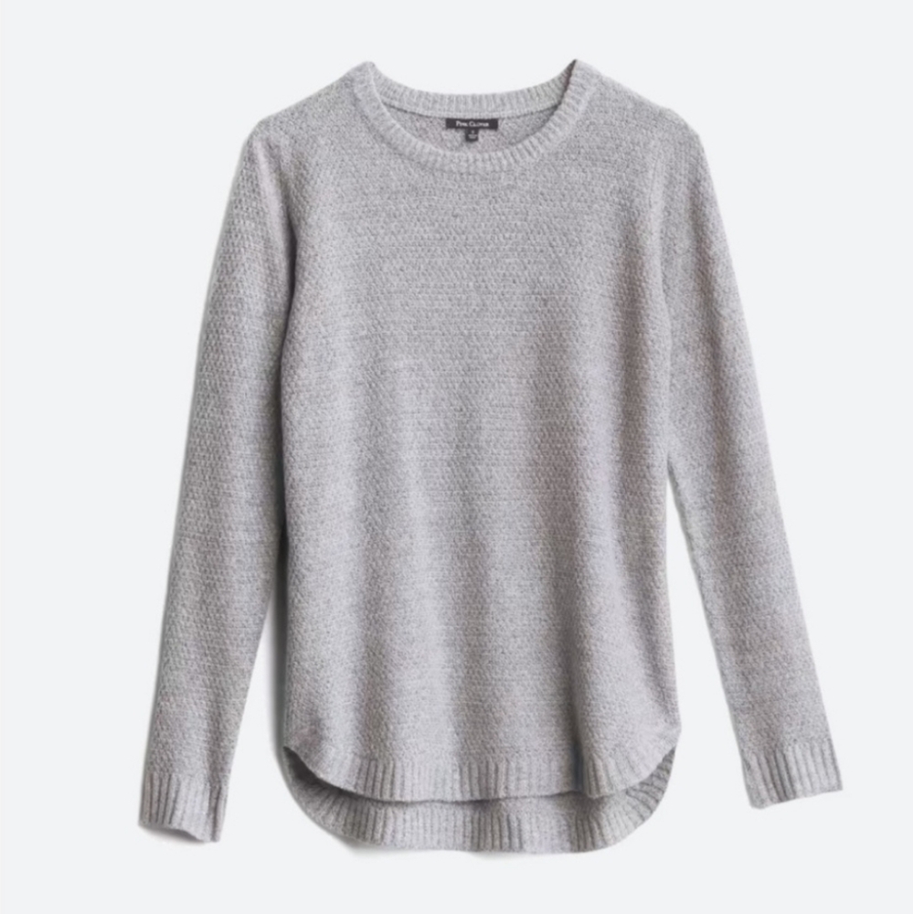 Pink Clover Light Gray Knit Sweater